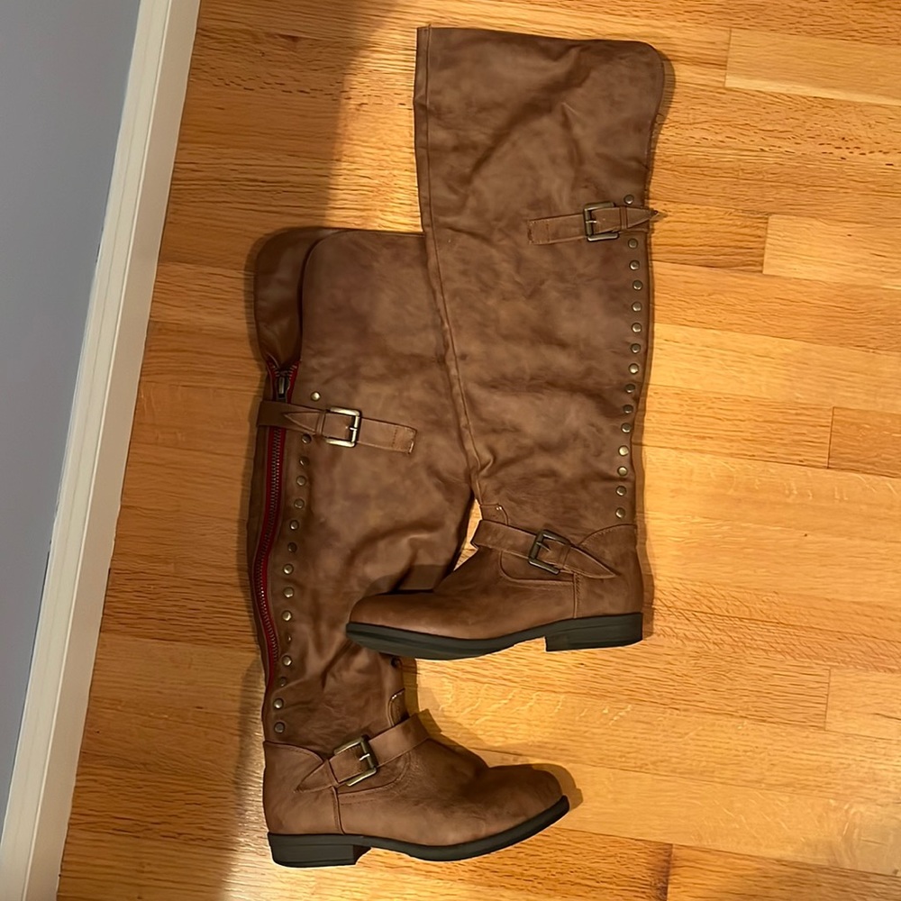 WOMEN'S JOURNEE COLLECTION SPOKANE KNEE HIGH BOOTS